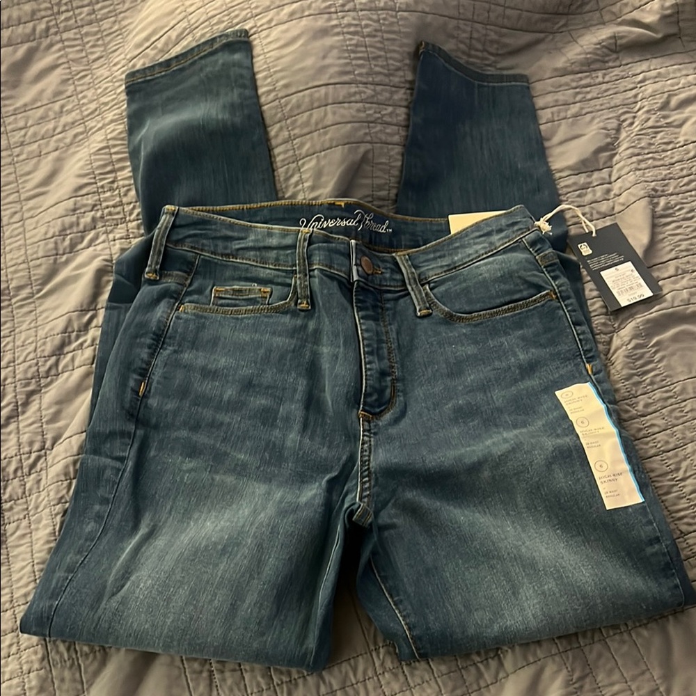 Universal Thread Blue Skinny High Rise Leg Jeans